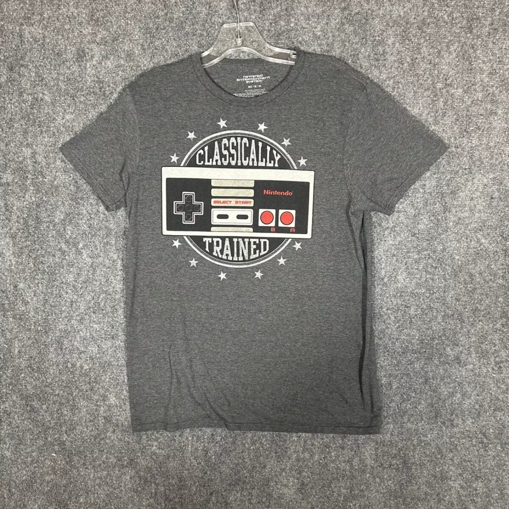 Nintendo NES T-shirt Medium Gray Video Game Apparel